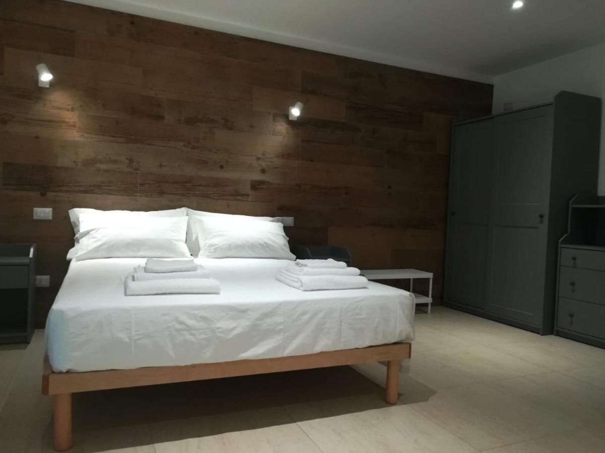 Clori Villa Pescia Romana Buitenkant foto